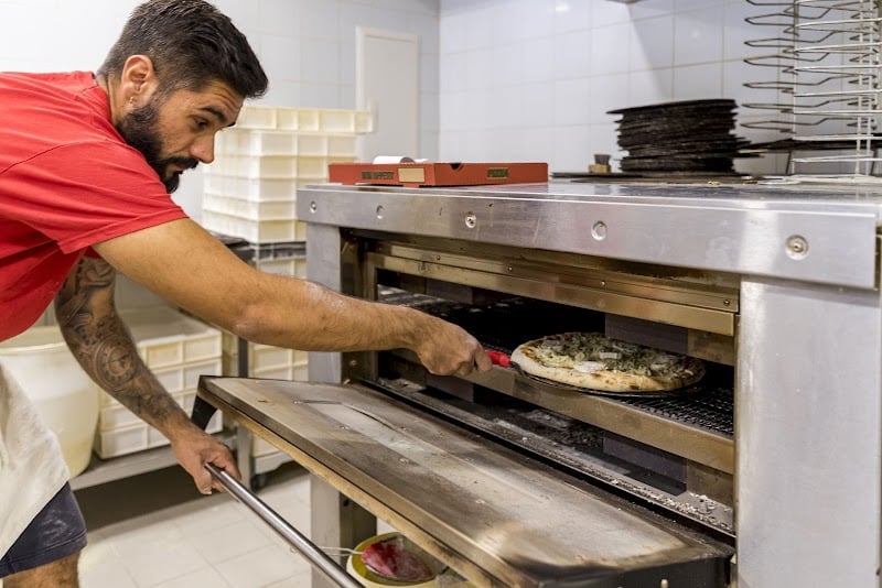 Ved'As Pizza - photo 4